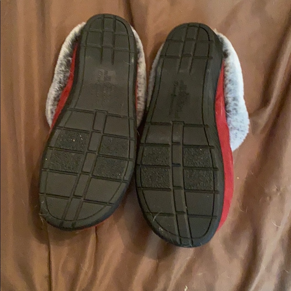 Slippers - Picture 2 of 2